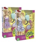 OLLY 41577 BAMBOLA CON ACCESSORI VACANZA su TreG Ingrosso