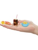 Make It Mini Food Café Miniverse Serie 2 di MGA, Set Fai-da-Te, Confezione Misteriosa, Mini Cibo da Collezione con Luce UV