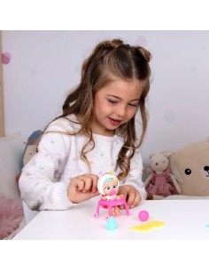 Playtime Cry Babies Dreamy con girello interattivo, bambola da collezione Day Care, giocattolo per bambini 4-6 anni