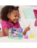 Gabby's Dollhouse, Stanza dei Giochi Purr-ific con la Macchinina Carlita, Giocattoli per Bambini dai 3 Anni