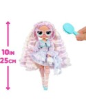 L.O.L. Surprise! OMG Fashion Doll Pearla con 15 Sorprese, Abiti e Accessori a Tema Sirena | Età 4+