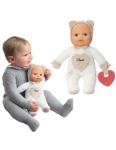 Chicco Gioco La Mia Prima Bambola - Con Cuore Massaggiagengive per Dentizione, Lavabile, 0 Mesi+