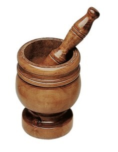 MORTAIO LEGNO NOCE 12X10,5CM VERNICIATO