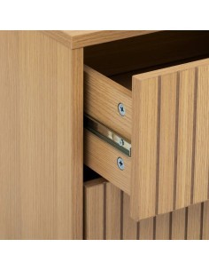 Comodino "Tasso" 2 cassetti, dimensioni L. 40 x P. 40 x H. 52,5 cm, peso 11,450 kg, design compatto, camera da letto, pratico