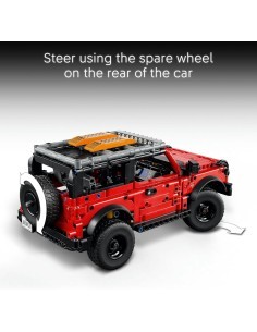 LEGO Technic 42213 SUV Ford Bronco, Modello Off-Road Dettagliato