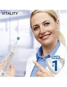 Oral-B Vitality 100 Spazzolino Elettrico Ricaricabile 3D White