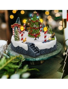 Villaggio Paesaggio Innevato con Pattinatori e Albero di Natale - Musica e Giochi di Luce LED H18,5cm