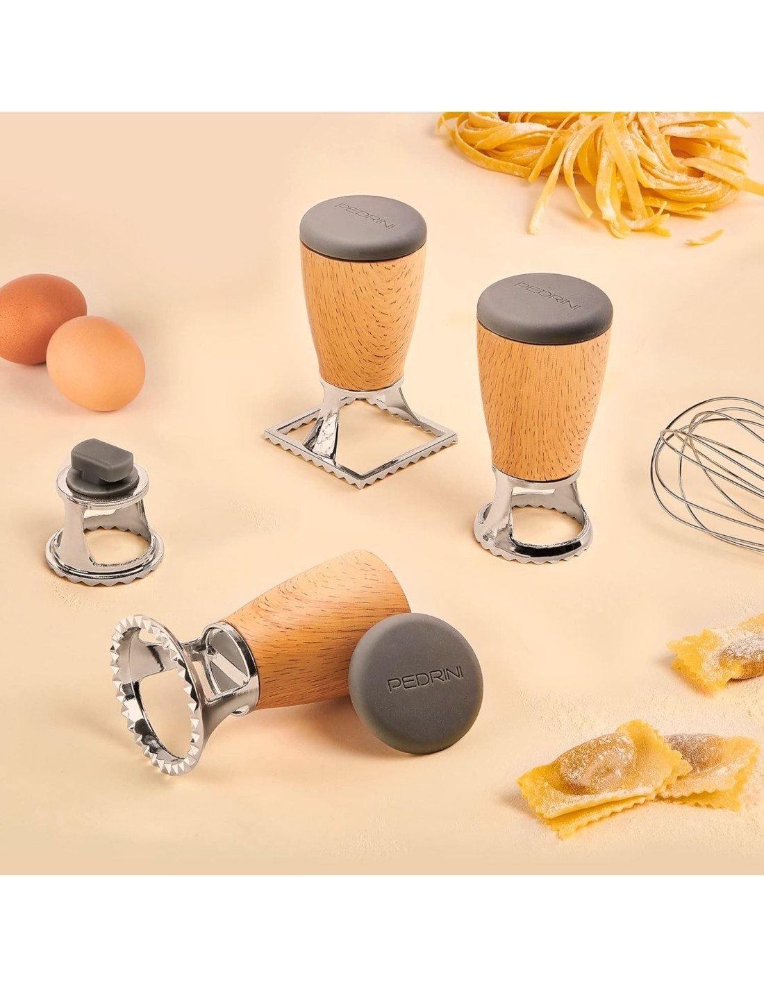 TAGLIAPASTA 04GD251 FORMA RAVIOLO 2 IN 1 su TreG Ingrosso