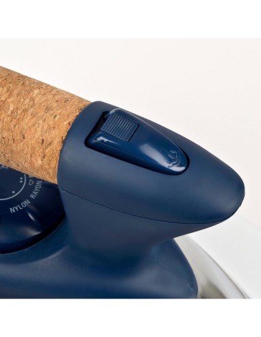 Ferro da Stiro con Caldaia Professionale Ferrari G3 - VAP G40019 - 2000W | Tre G Ingrosso