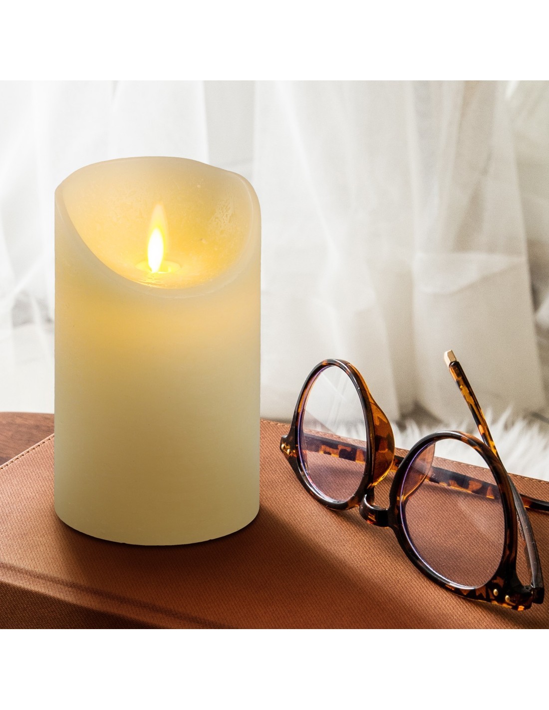 Candela Avorio Moving Flame Ø7,5xH12,5cm con Fiamma Realistica e Timer 6-18h