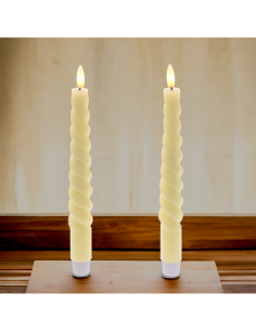 Set 2 Candele di Natale Taper a Spirale, La Magia di Natale con Fiamma 3D