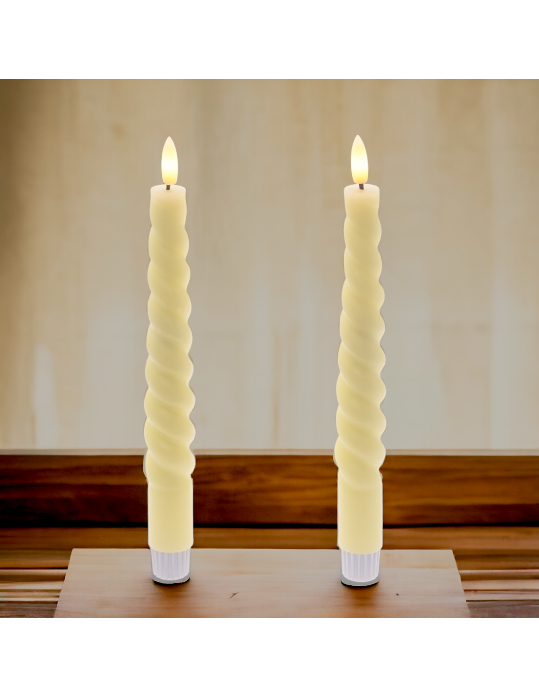 Set 2 Candele di Natale Taper a Spirale, La Magia di Natale con Fiamma 3D