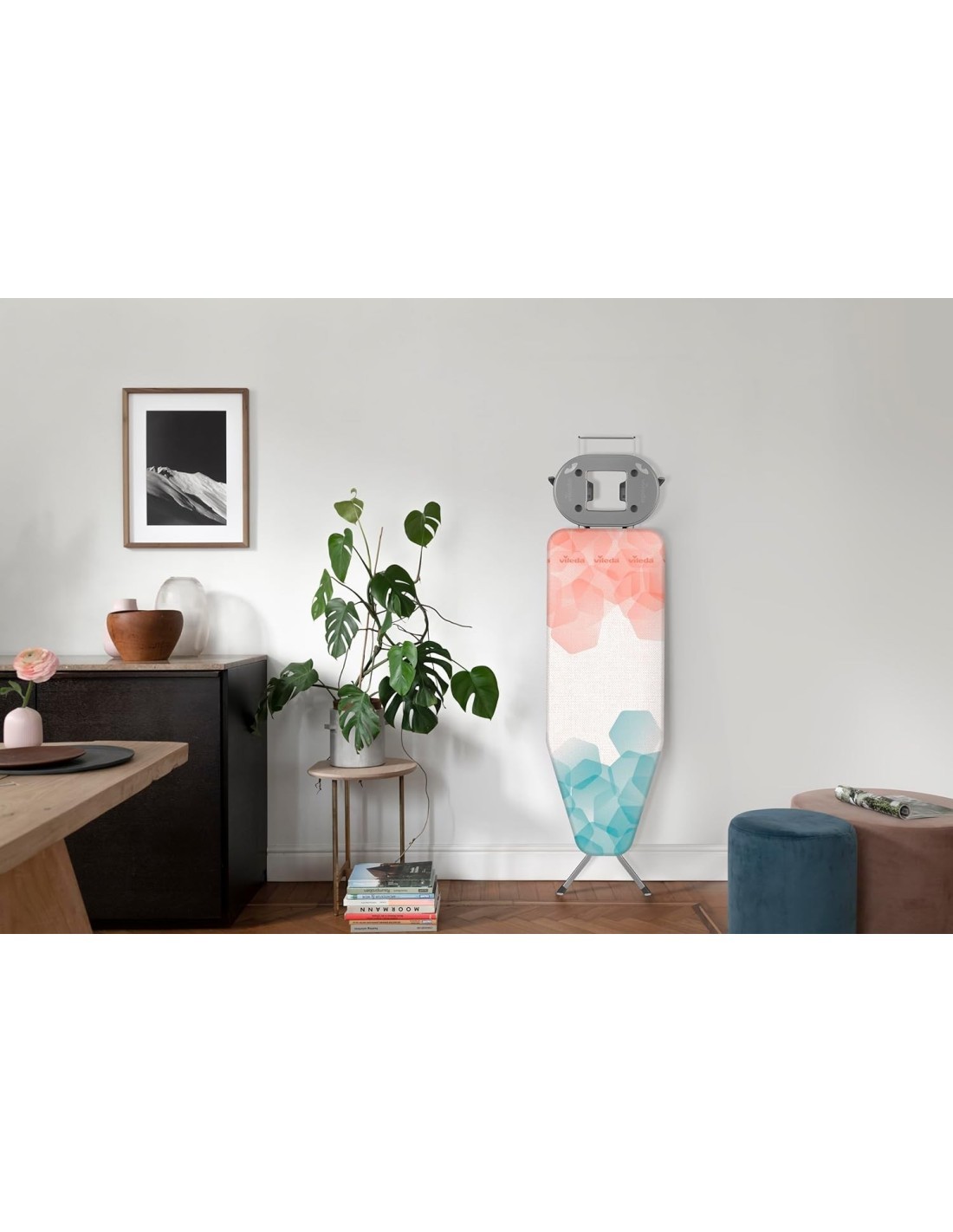 Vileda Asse da Stiro Perfect 2 in 1 con Portacaldaia Estraibile e Spazio Extra – Professionale, Regolabile in Altezza