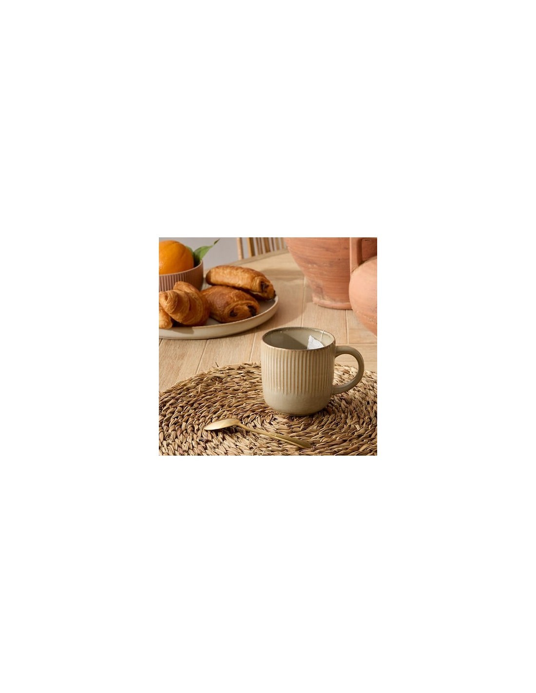 Tazza Chloé 36 cl, Stoneware beige, 12 x 8,8 x 9 cm, collezione Bellissima