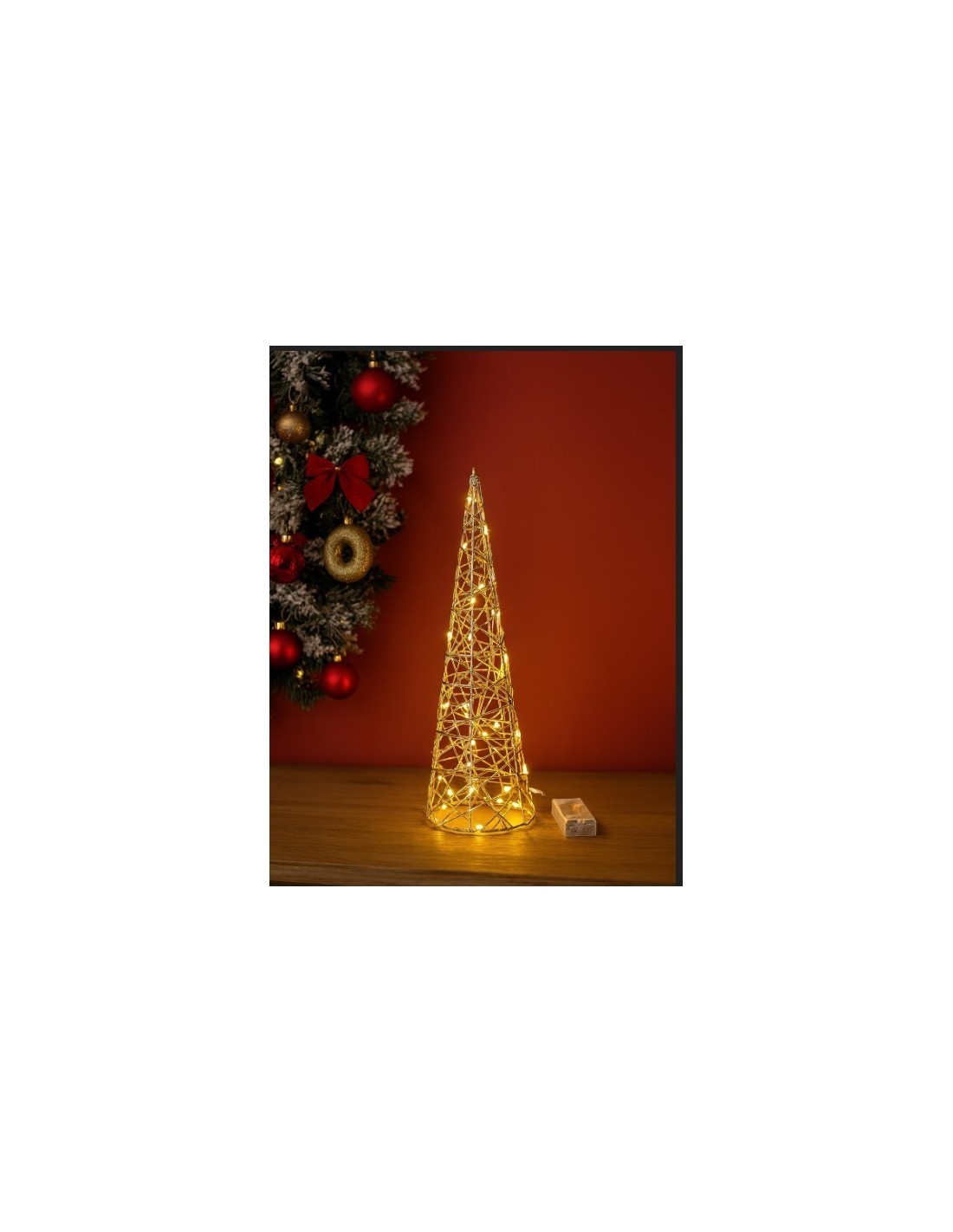 Albero di Natale Cono Oro Metallo 12x40cm con 20 Luci a Batteria, Decorazioni Natalizie, La magia di Natale per la casa