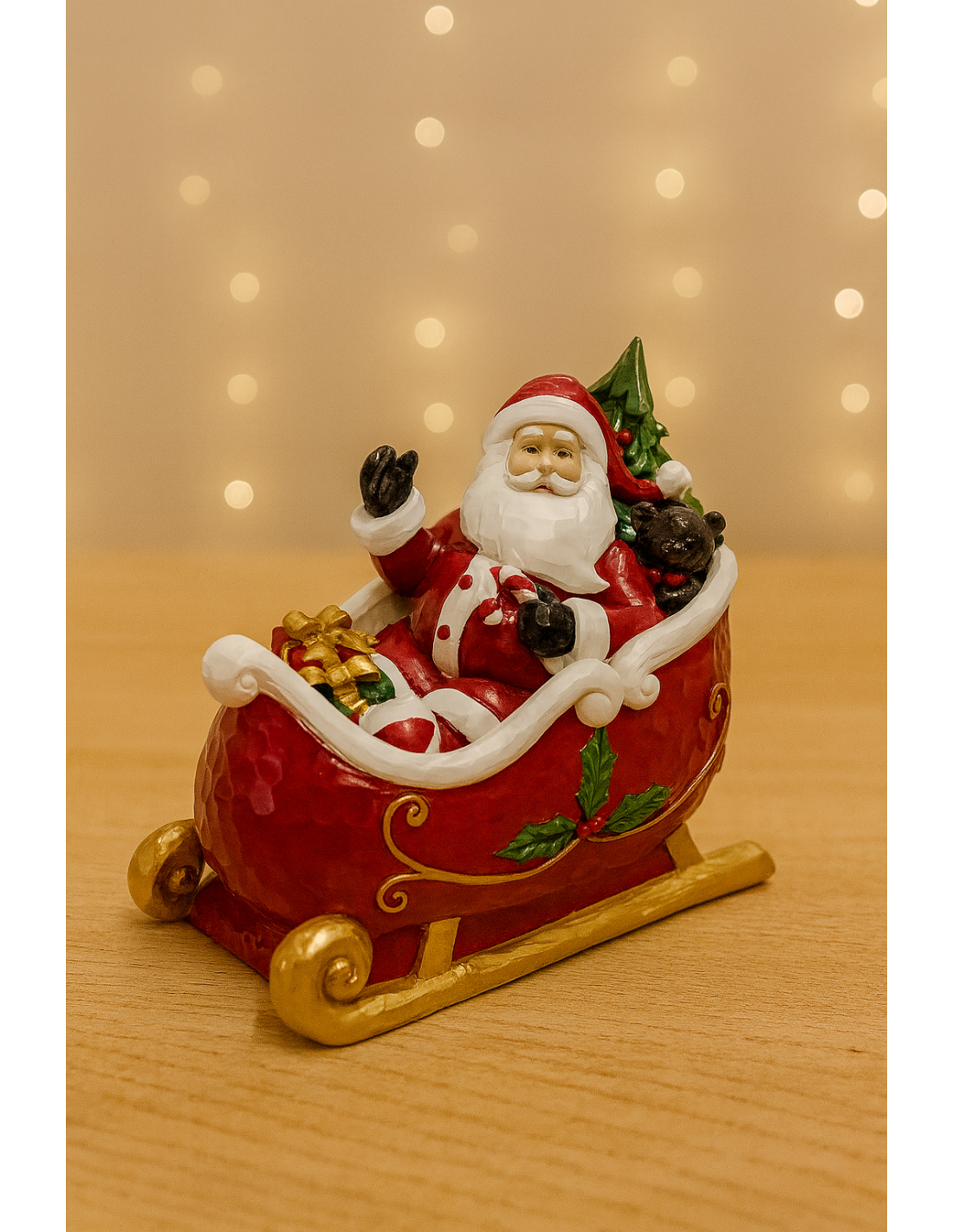 Babbo Natale su Slitta Natalizia 19cm, Statuina Decorativa, Addobbi Natalizi, La magia di Natale per la casa