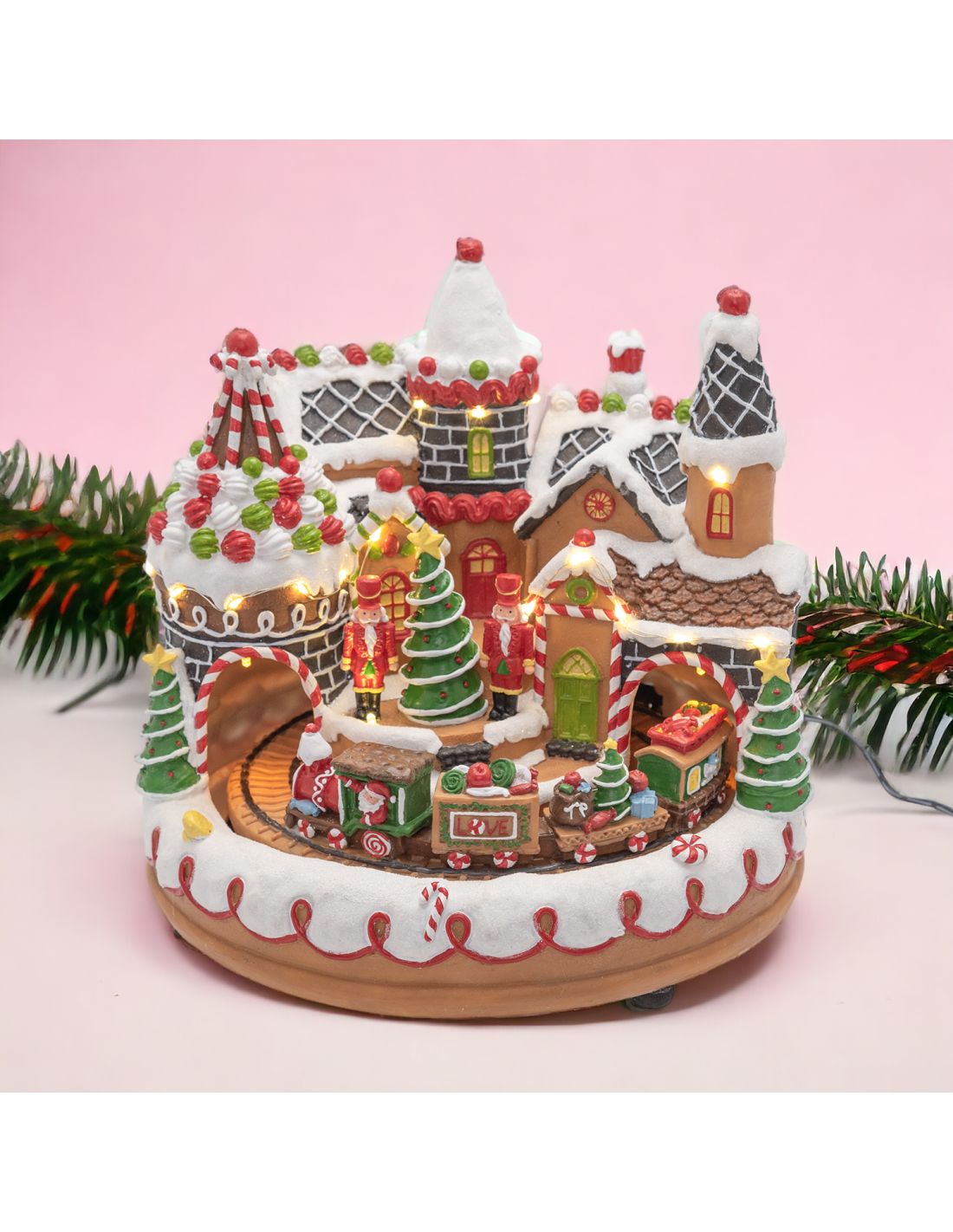 Villaggio di Natale Candy Village 27x25cm, Trenino Rotante, LED Bianco Caldo, Trasformatore Incluso