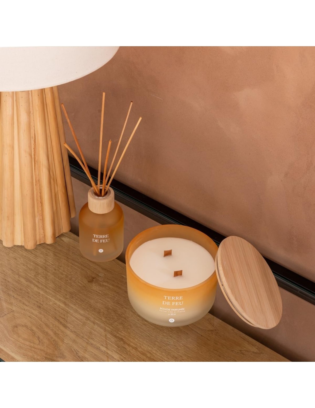 Candela profumata Wonderland Bouquet di Lila 420 g – Atmosphera