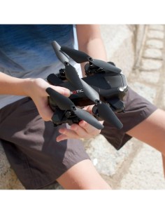 Rocco Giocattoli, Drone Pieghevole, luci LED, fotocamera regolabile, custodia portatile, utilizzo indoor e outdoor