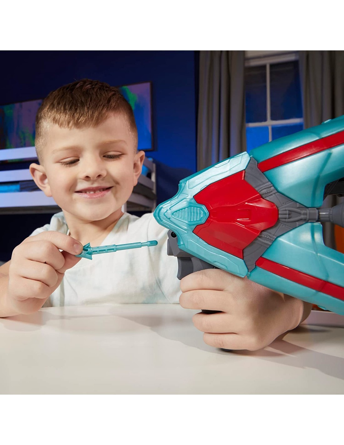 AVENGERS F6588 ROCKET CON VEICOLO 2IN1 su TreG Ingrosso