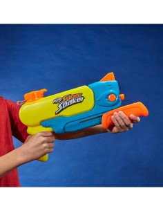 NERF F6397 SUPER SOAKER WAVE SPRAY su TreG Ingrosso