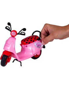 BFF by Cry Babies Lady, playset bambola, scooter con 10 accessori, outfit trendy, giocattolo per bambini +3 anni