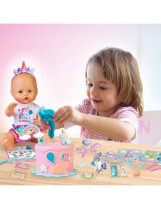 Nenuco Unicorn Birthday Famosa – Bambola Compleanno con Torta Personalizzabile