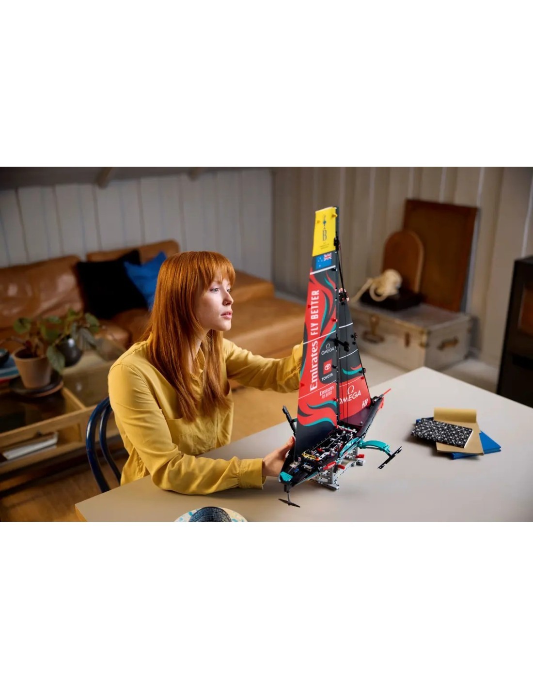 LEGO TECHNIC YATCH EMIRATES TEAM NEW ZEALAND 42174