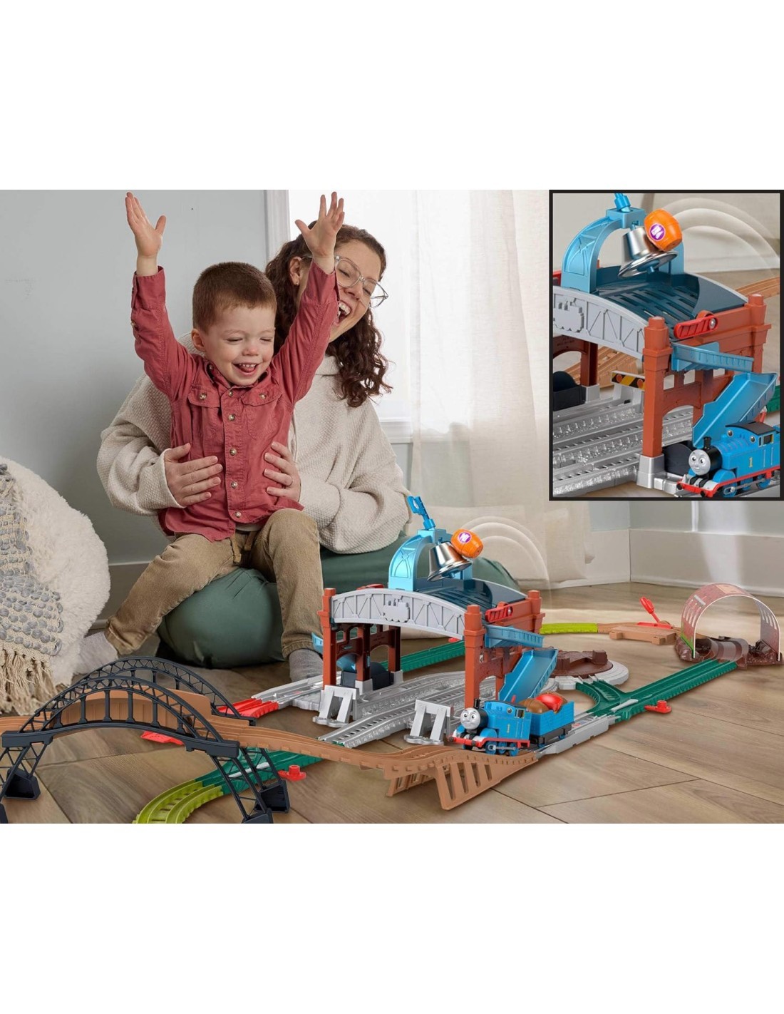 Thomas & Friends Pista Motorizzata Centro di Consegna Barili