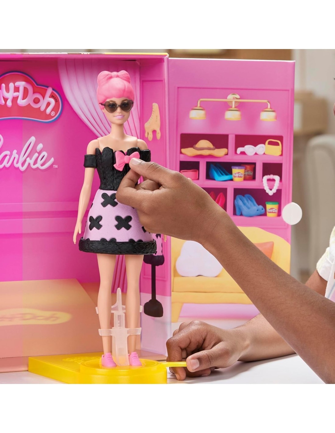 Play‑Doh Barbie Designer Fashion Show – Set Atelier & Sfilata + Barbie