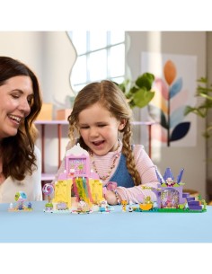 LEGO 11205 Gabby's Dollhouse Dolce Montagna e Giardino di Gattina Fatina