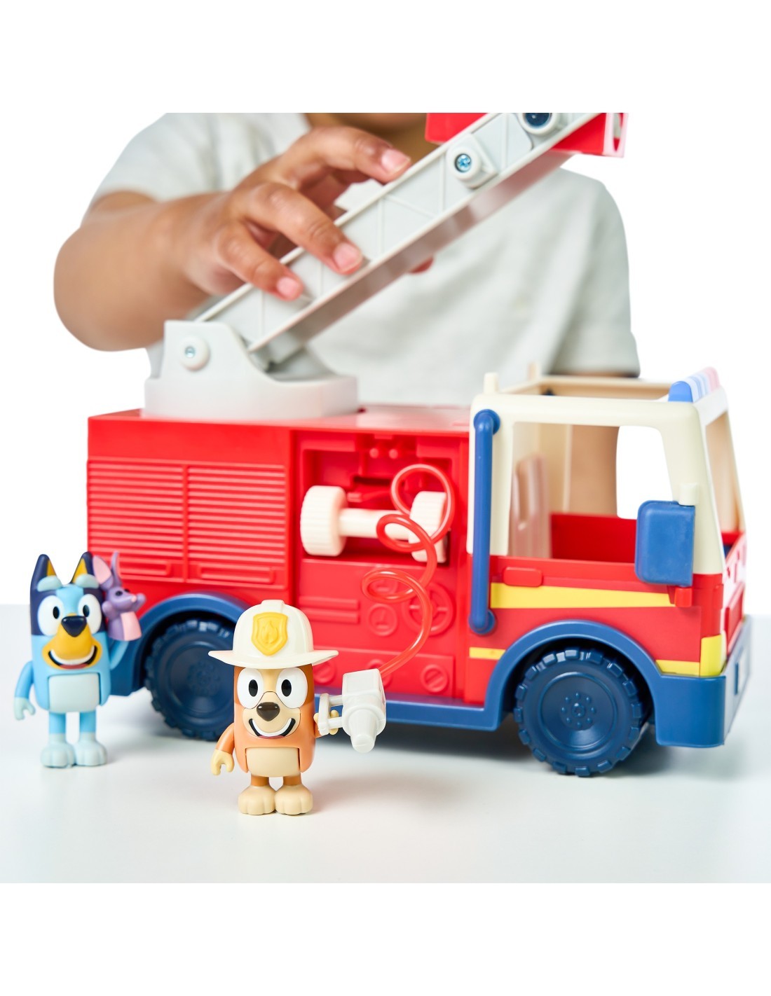 BLUEY CAMION DEI POMPIERI, GIOCO PER BAMBINI CON ACCESSORI E FIGURE