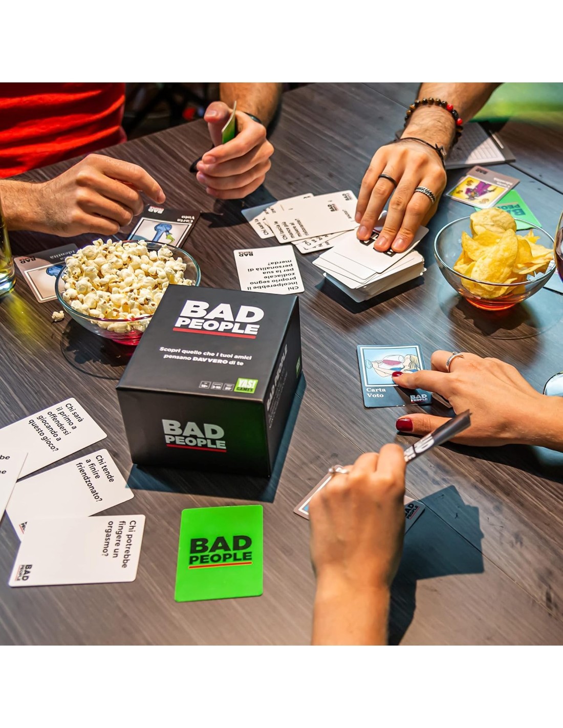 Rocco Giocattoli Bad People, gioco da tavolo per adulti, serate tra amici, gioco divertente, giochi di società 18+