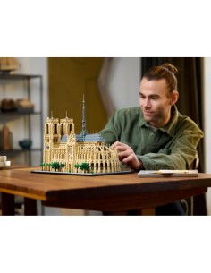 LEGO ARCHITECTURE NOTRE-DAME DE PARIS 21061